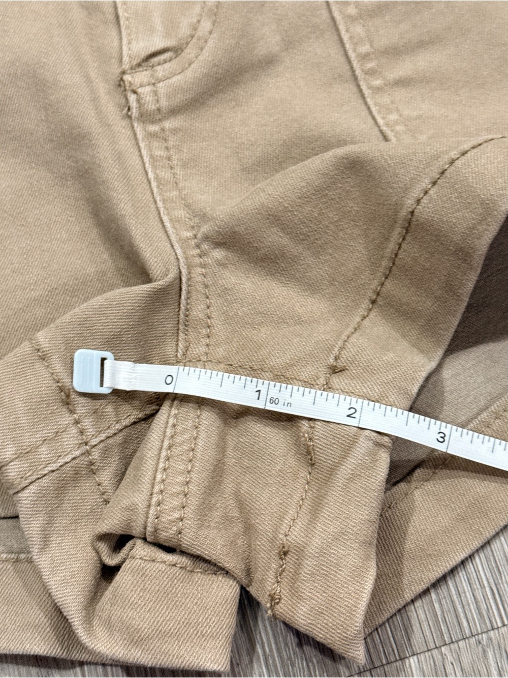 Indigo Rein Women’s Tan Utility Shorts with Front Patch Pockets Size 28 / 9 - Picture 7 of 9